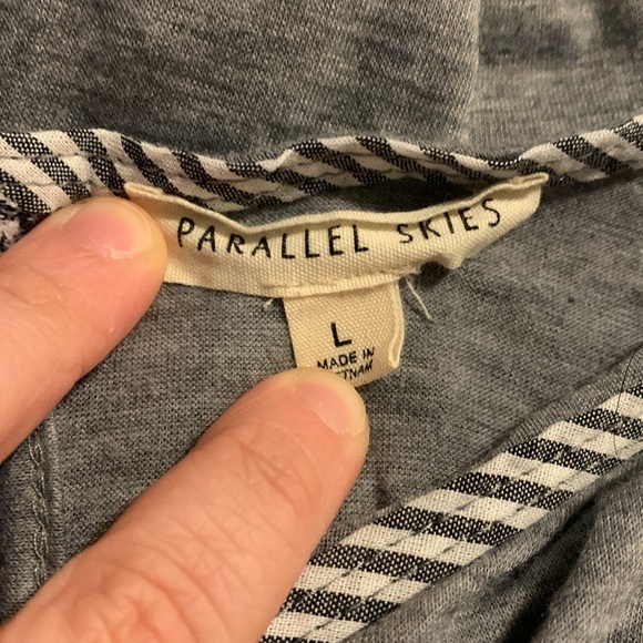 Women’s LG Top - Picture 4 of 4